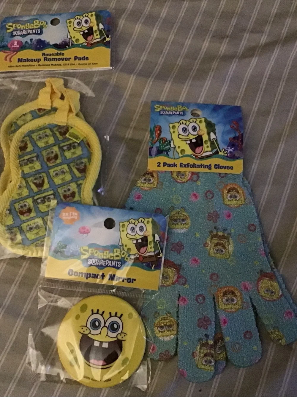 SpongeBob SquarePants Yellow & Blue Reusable Makeup Remover Pads